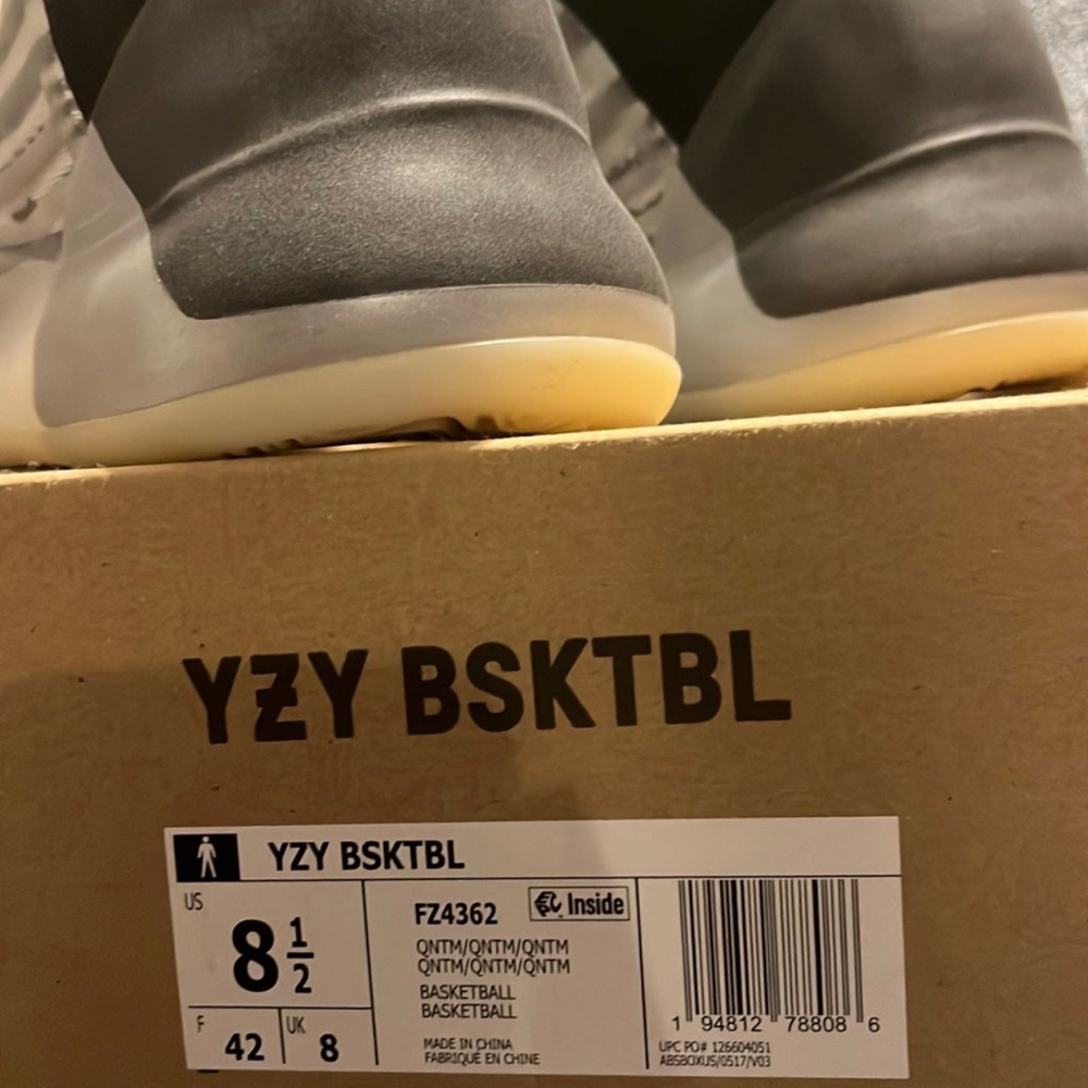 Yeezy BSKTBL Quantum
